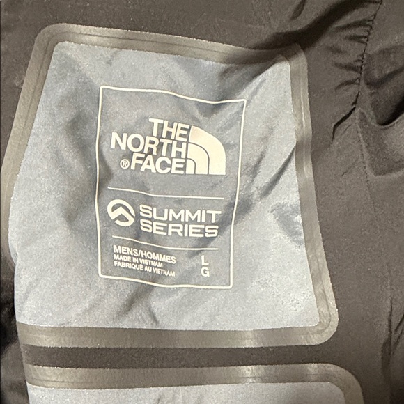 The North Face Men's Black Performance Jacket - Picture 2 of 5